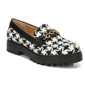 NEW Circus by Sam Edelman Deana Lug Sole Houndstooth Loafers Size 5